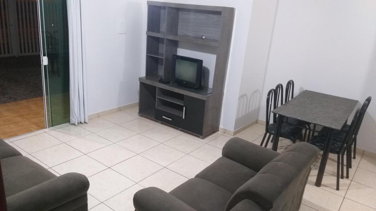 Conjunto Residencial Verdes Mares Guaratuba Exteriér fotografie