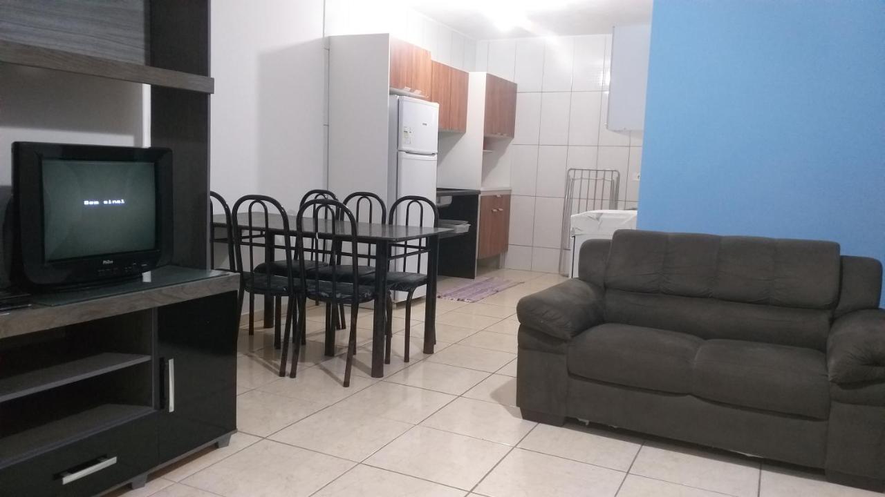 Conjunto Residencial Verdes Mares Guaratuba Exteriér fotografie