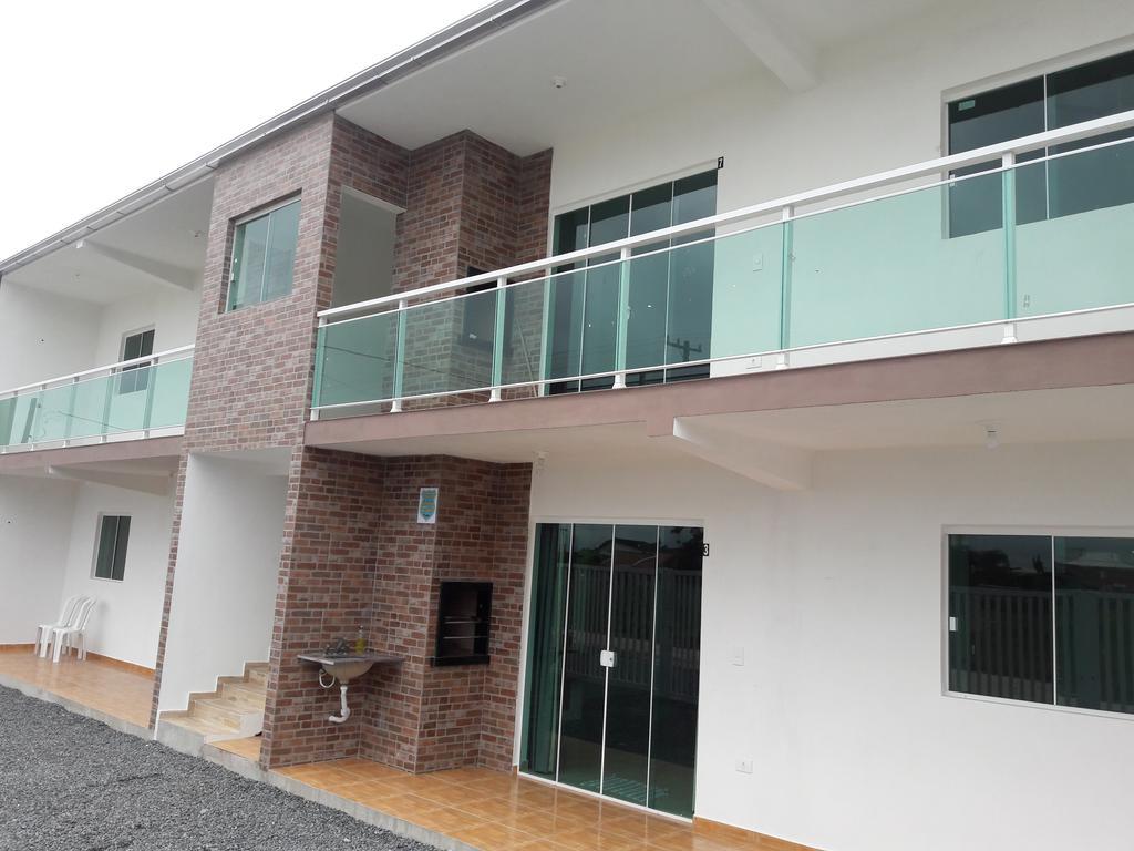 Conjunto Residencial Verdes Mares Guaratuba Exteriér fotografie